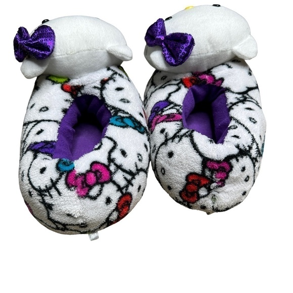 Hello Kitty head slippers 7/8 - Picture 5 of 5